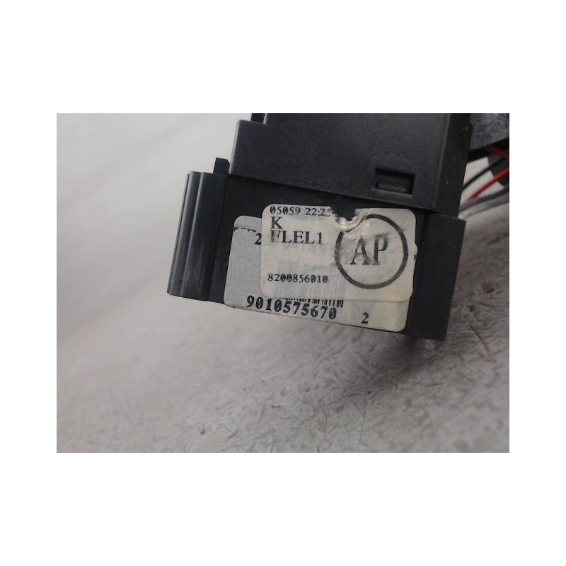 COMMANDE CLIGNOTANT RENAULT TWINGO