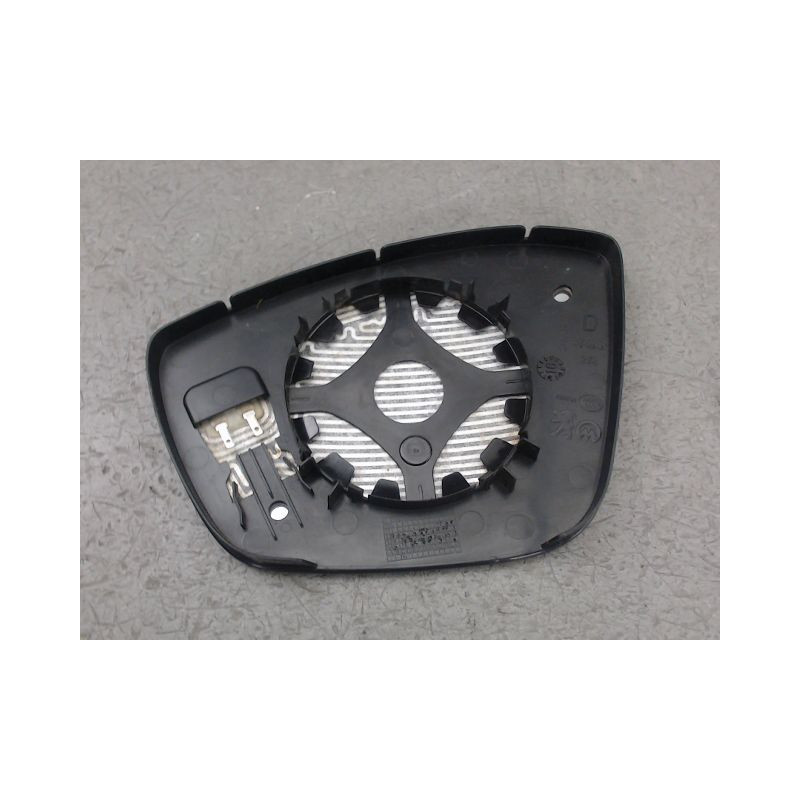 GLACE RETROVISEUR EXT D PEUGEOT 2008