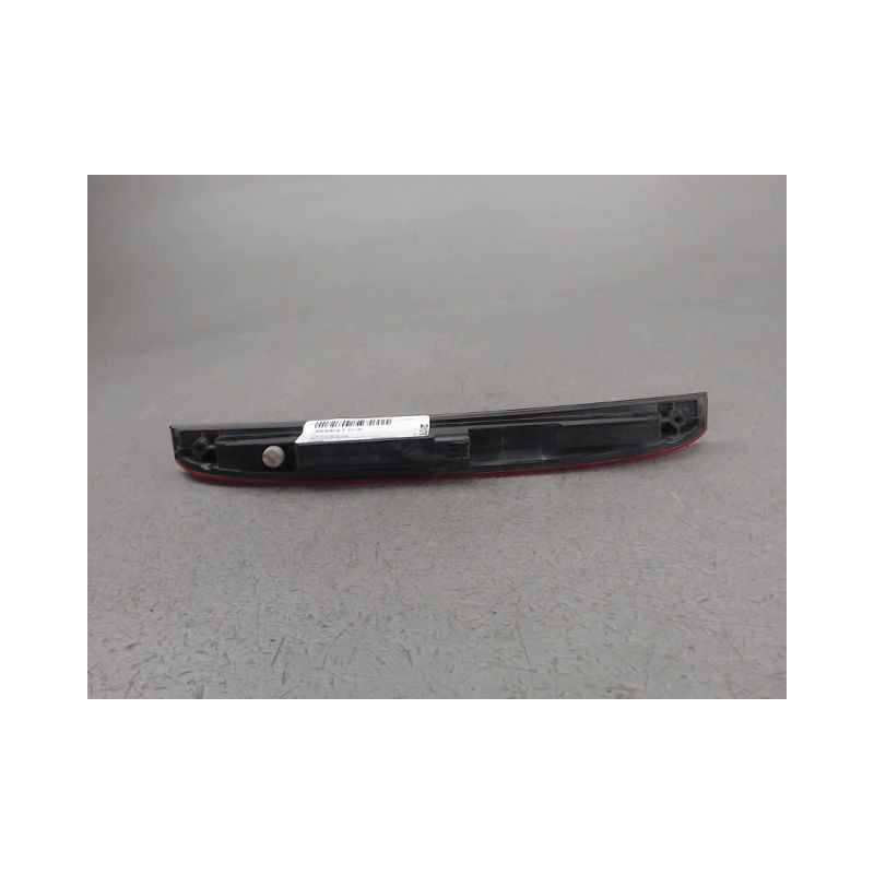 FEUX STOP SUPPLEMENTAIRE RENAULT CLIO