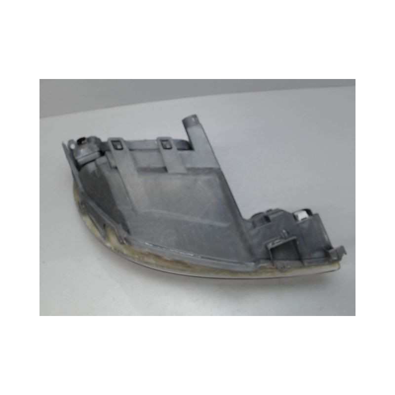 PHARE GAUCHE PEUGEOT 206