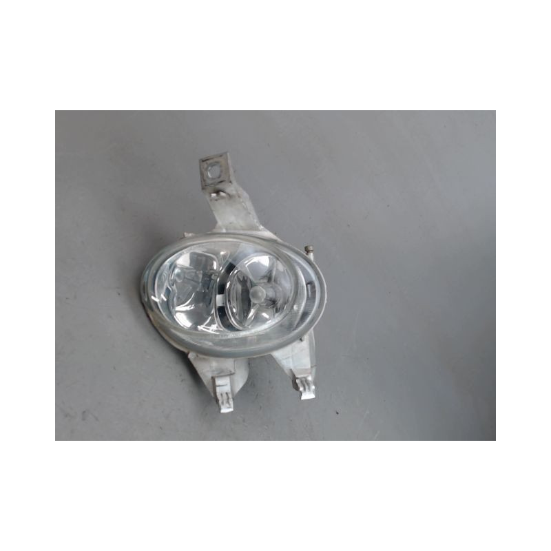PHARE ANTIBROUILLARD AVANT DROIT PEUGEOT 206