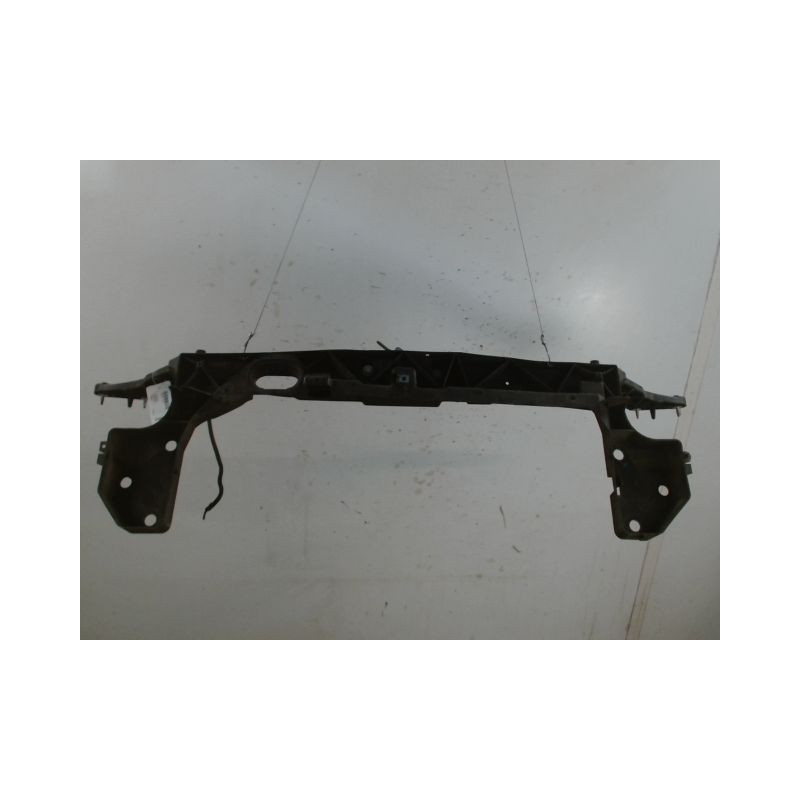 FACE AVANT RENAULT CLIO