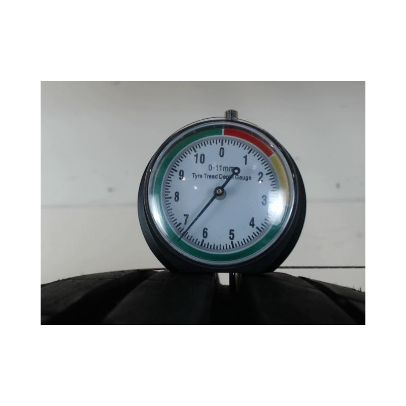 Paire de pneus BF GOODRICH ADVANTAGE 175 65 14 82 H