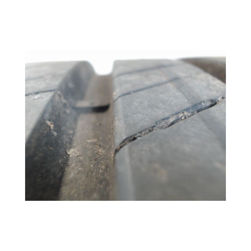 Paire de pneus GOOD YEAR EFFICIENT GRIP 255 45 17 94 W
