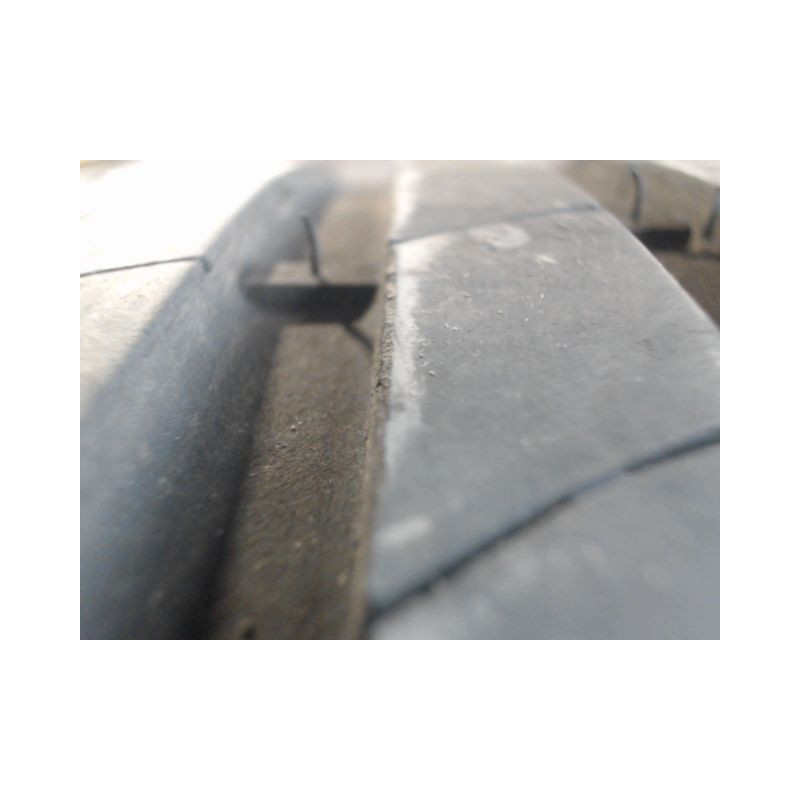Paire de pneus MINERVA RADIAL F205 215 40 18 89 Y