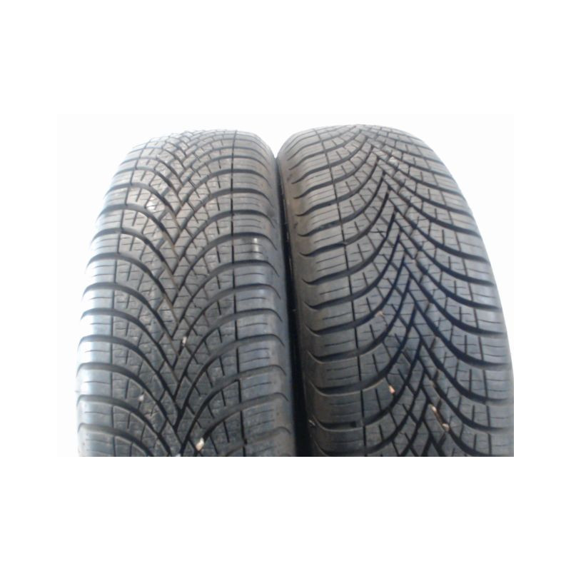 Paire de pneus DEBICA NAVIGATOR 3 165 65 15 81 T