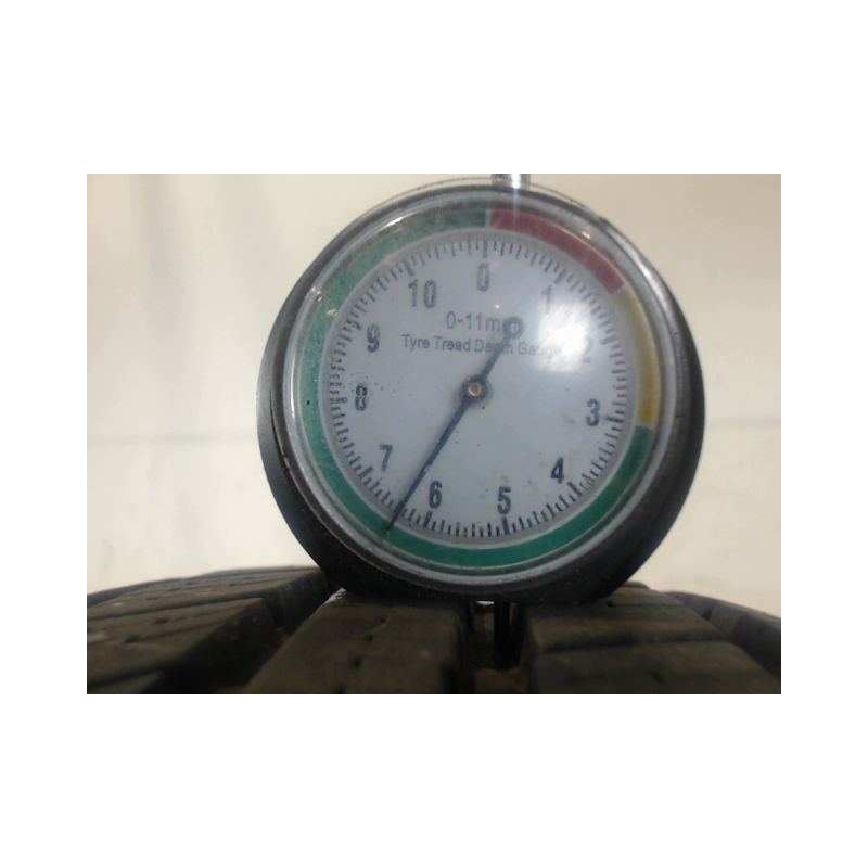 Paire de pneus OVATION VI-782 AS 165 65 14 79 T