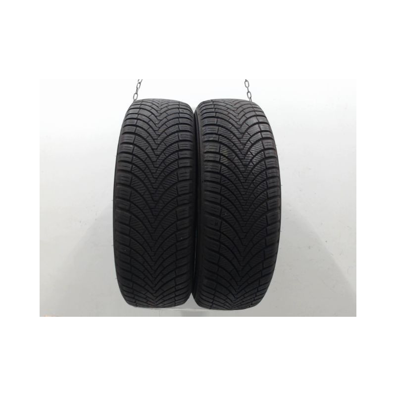 Paire de pneus KUMHO SOLUS 4S HA32 SUV 225 65 17 106 V