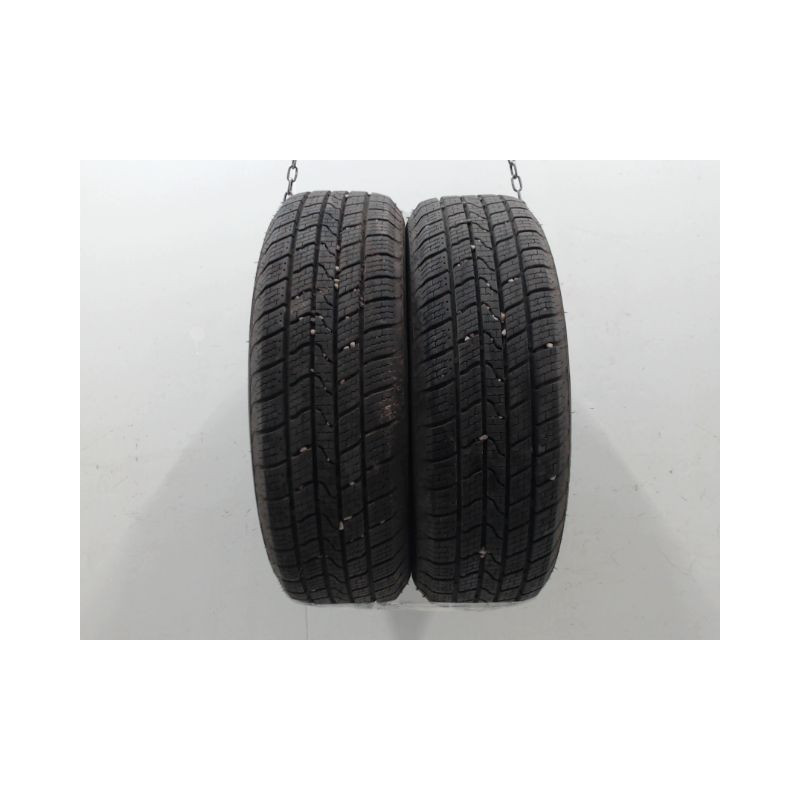 Paire de pneus APLUS A909 185 65 15 92 T