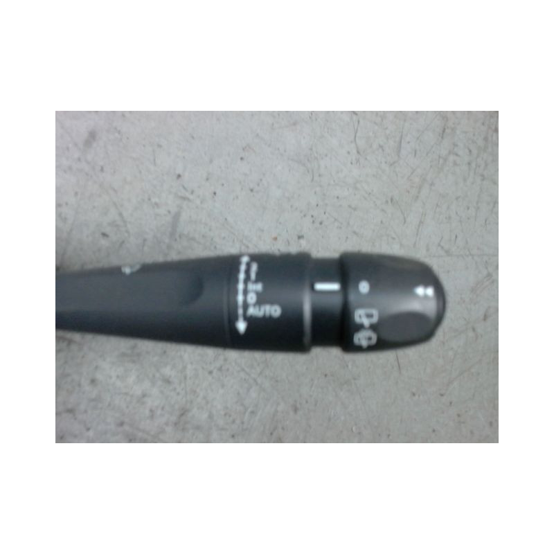 BLOC COMMODOS PEUGEOT 208
