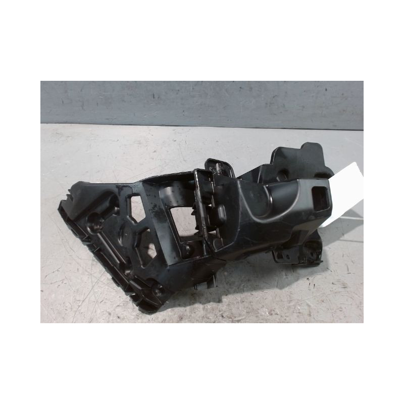 SUPPORT PARE-CHOC ARD RENAULT CLIO IV