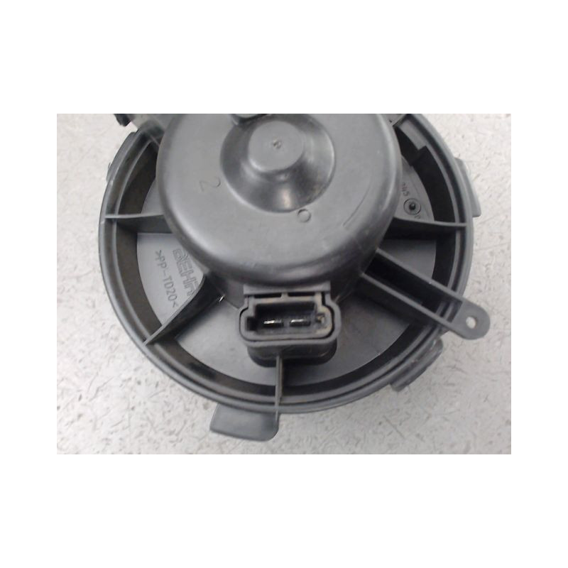 MOTEUR VENTILATEUR CHAUFFAGE PEUGEOT 206