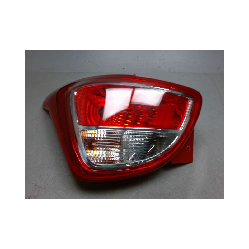 FEU ARRIERE GAUCHE  HYUNDAI I 10