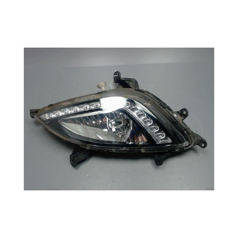PHARE ANTIBROUILLARD AVANT DROIT HYUNDAI I 20
