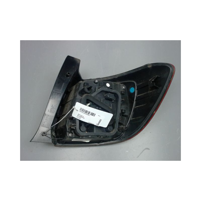 FEU ARRIERE GAUCHE  DACIA SANDERO