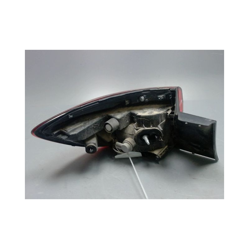 FEU ARRIERE DROIT RENAULT CLIO 5  DIESEL