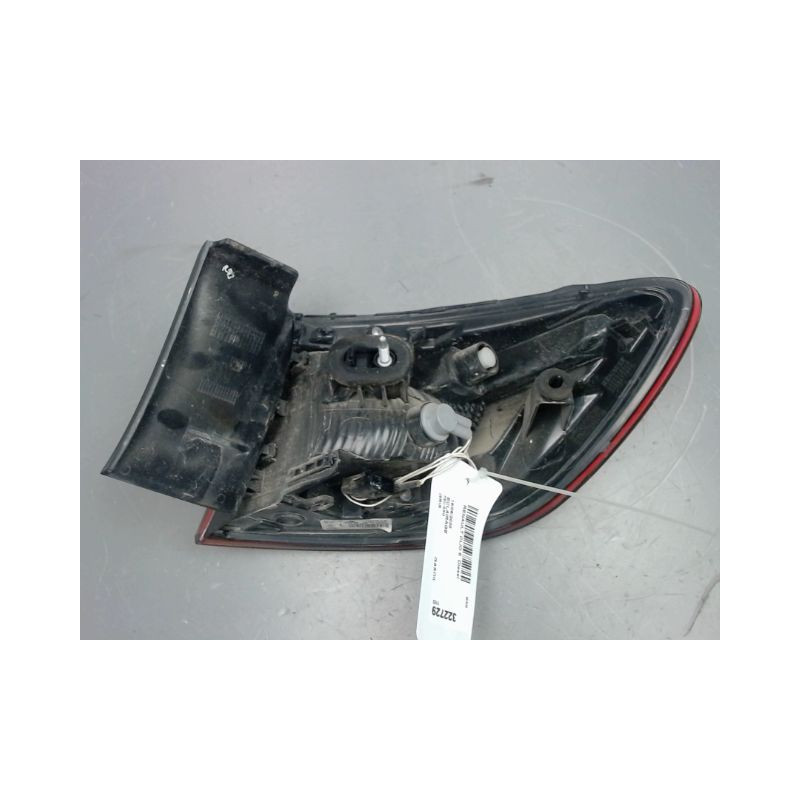 FEU ARRIERE GAUCHE  RENAULT CLIO 5  DIESEL