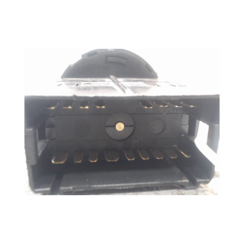 INTERIEUR COMMANDE PHARES SKODA FABIA