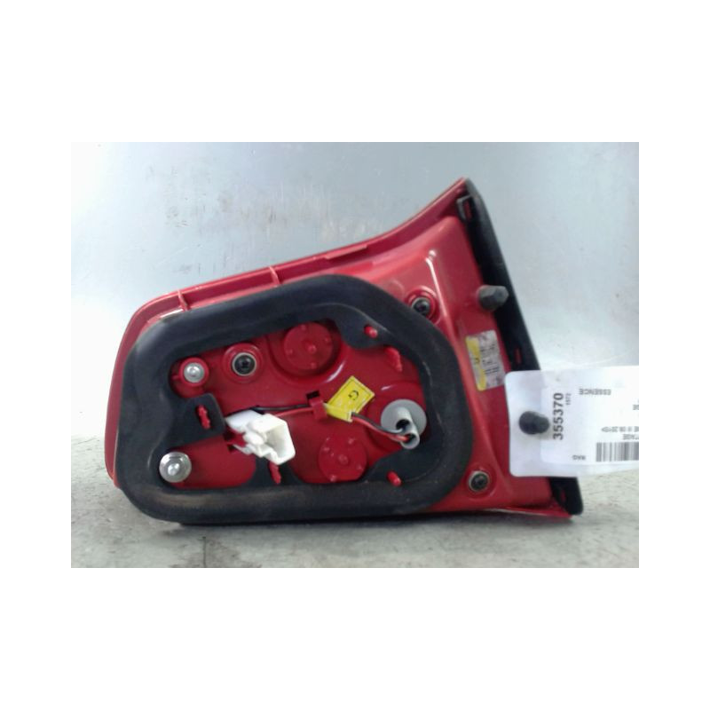 FEU ARRIERE INTERIEUR DROIT KIA SPORTAGE