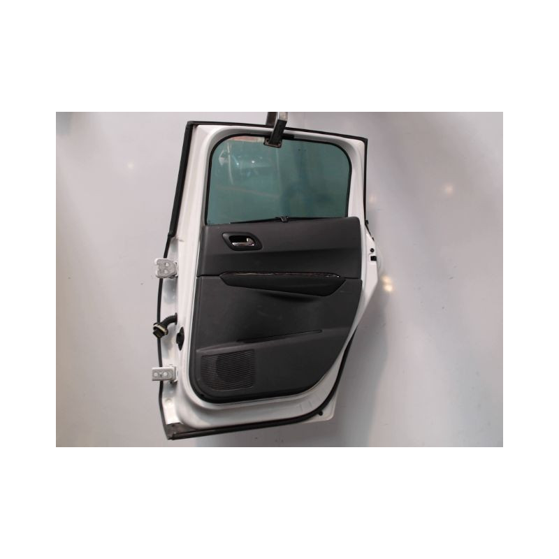 PORTE ARRIERE DROIT PEUGEOT 3008 2009-
