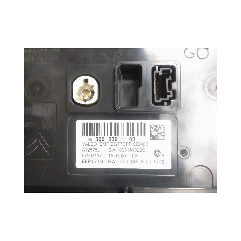 ECRAN GPS PEUGEOT 208