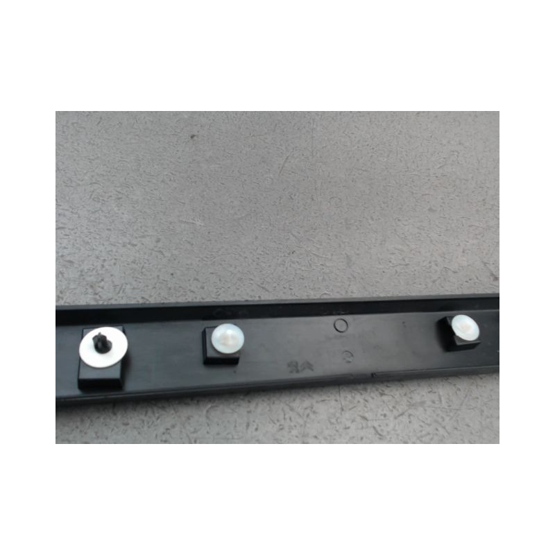 PROTECTION PORTE AVANT GAUCHE PEUGEOT 2008