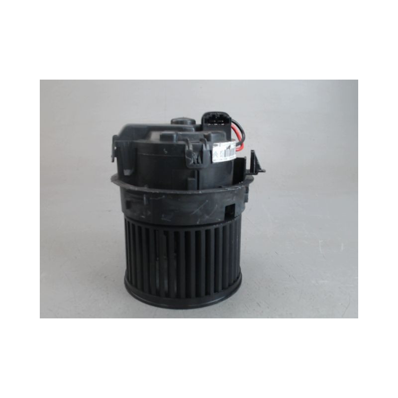 MOTEUR VENTILATEUR CHAUFFAGE PEUGEOT 2008