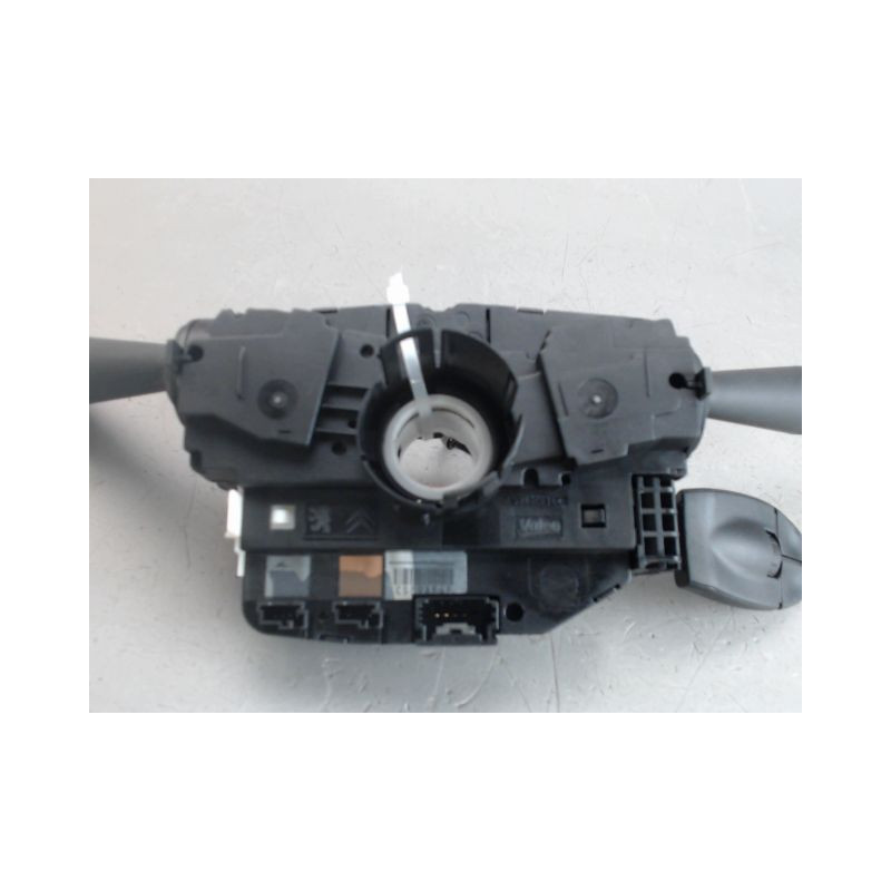 BLOC COMMODOS PEUGEOT 2008