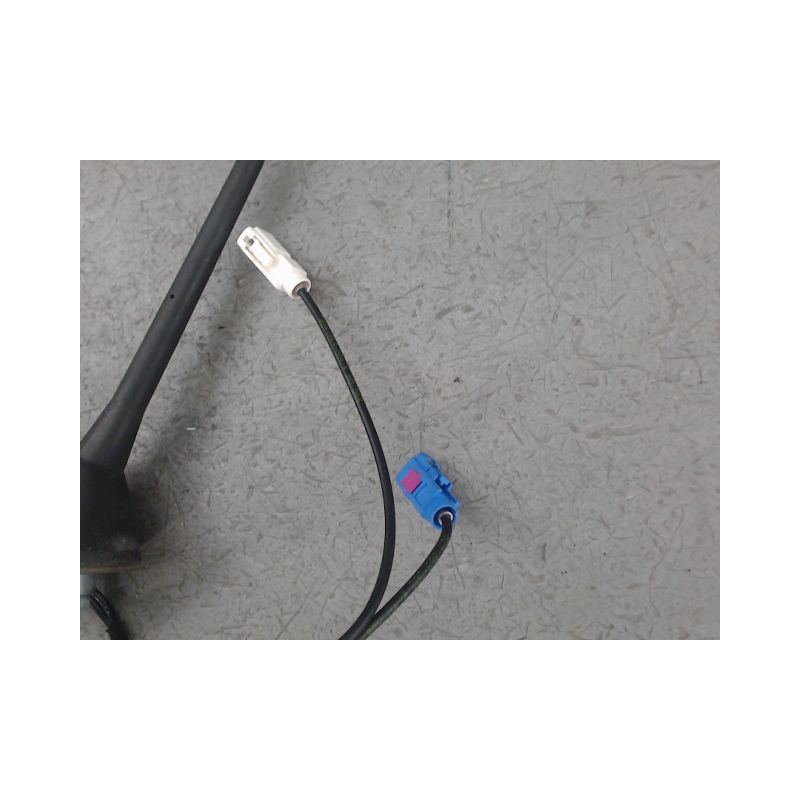 ANTENNE RADIO PEUGEOT 2008