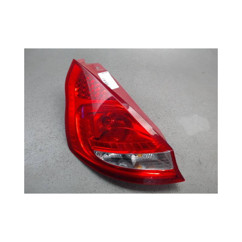 FEU ARRIERE GAUCHE  FORD FIESTA