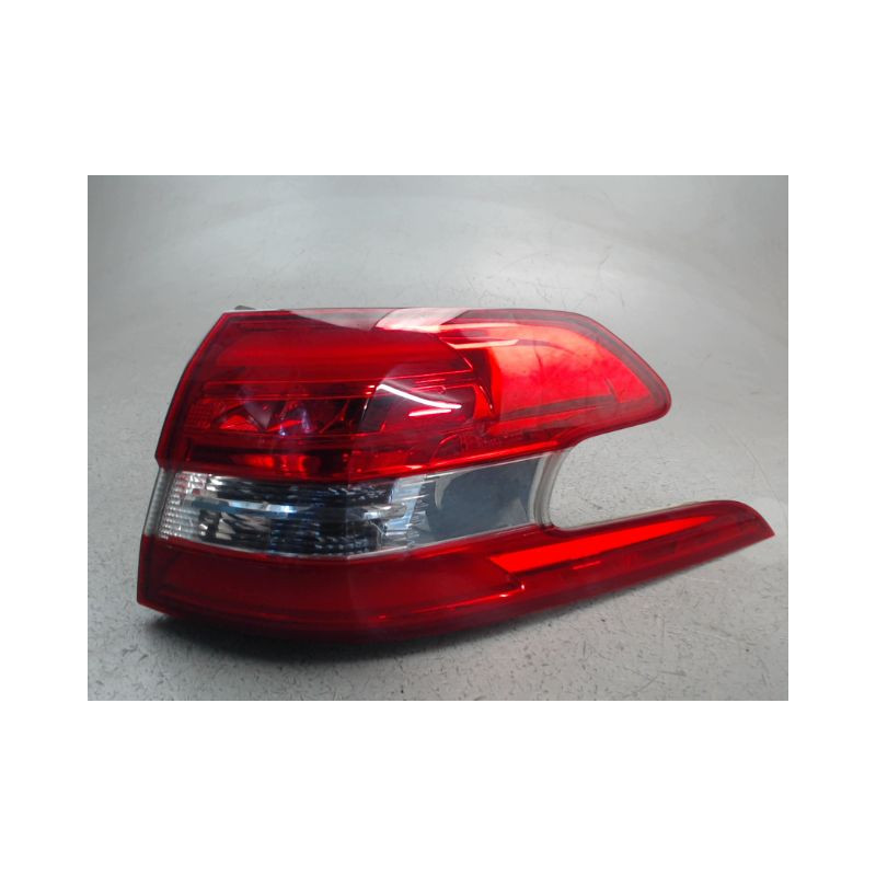 FEU ARRIERE DROIT PEUGEOT 308
