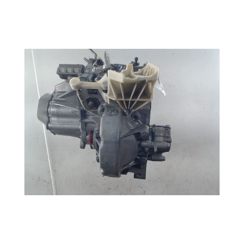 BOITE A VITESSE MECANIQUE PEUGEOT 207 1.6 HDi