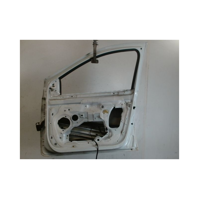 PORTE AVANT DROIT RENAULT CLIO