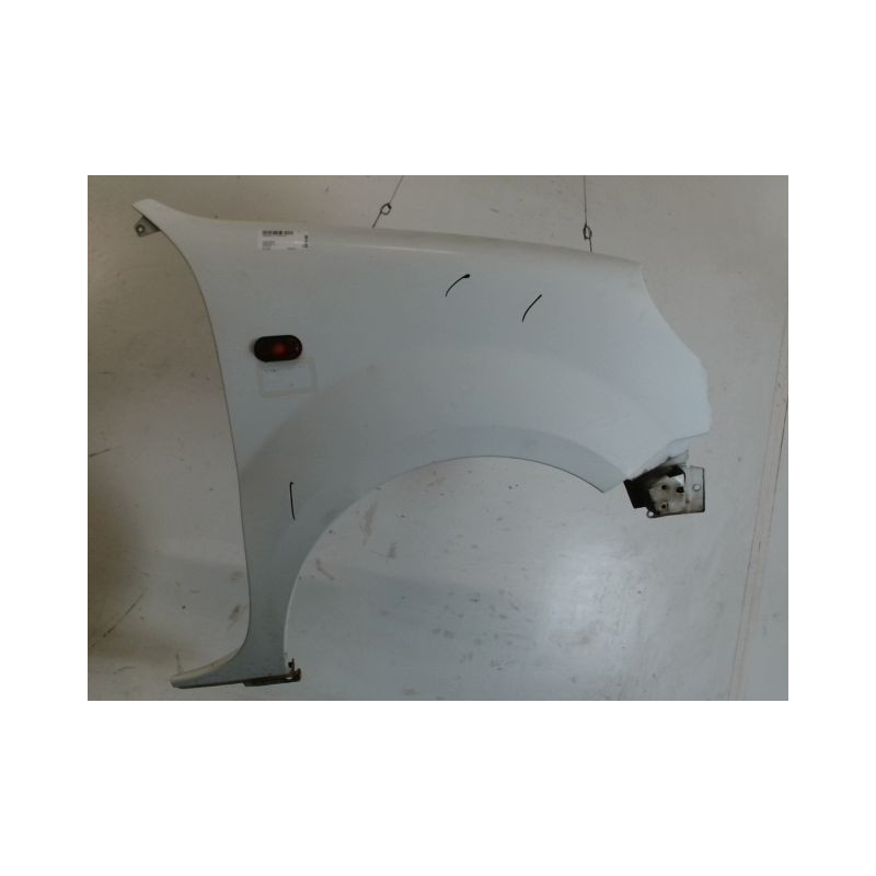 AILE AVANT DROIT RENAULT KANGOO