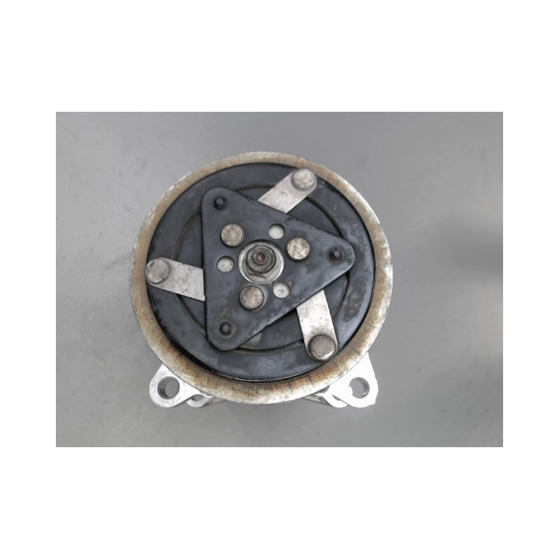 COMPRESSEUR AIR CONDITIONNE PEUGEOT 206
