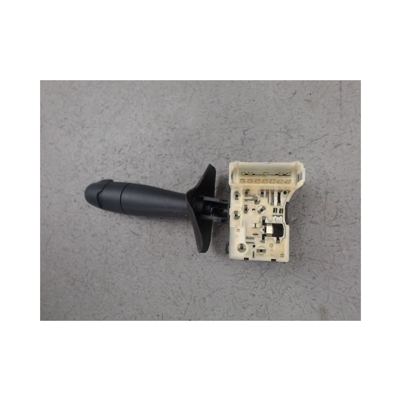 COMMANDE ESSUIE GLACE RENAULT CLIO
