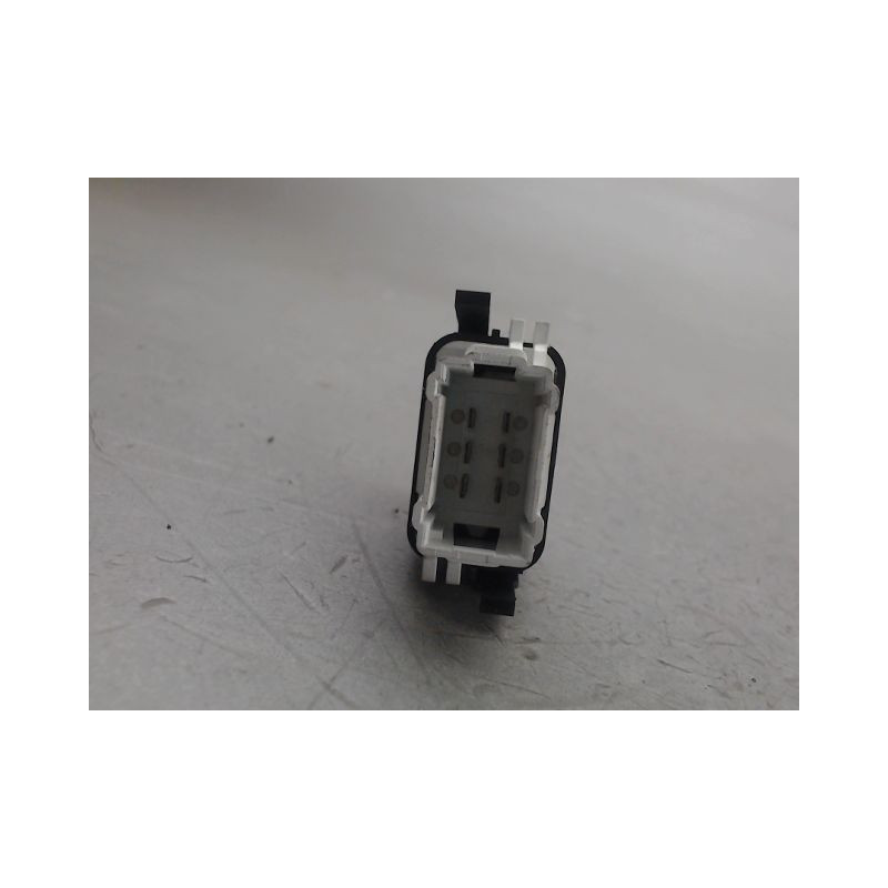 COMMANDE LEVE-GLACE PORTE AVD RENAULT CLIO