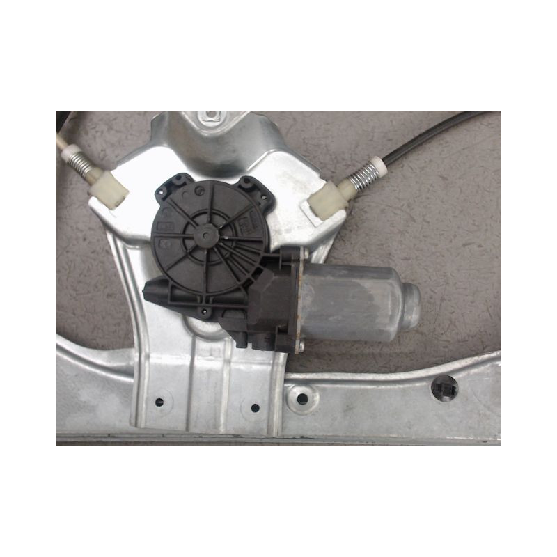 MECANISME LEVE-GLACE AVANT DROIT RENAULT CLIO