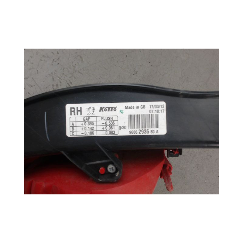 FEU ARRIERE DROIT PEUGEOT 508