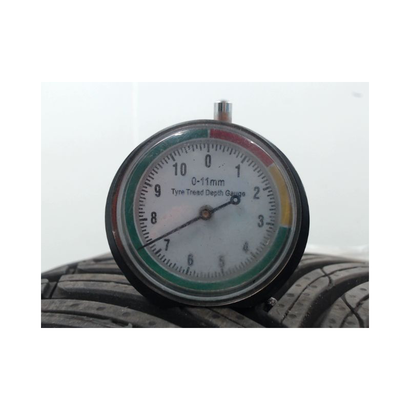 Paire de pneus KLEBER QUADRAXER 3 215 60 16 99 H
