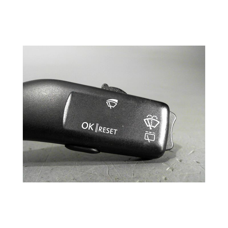 COMMANDE ESSUIE GLACE VOLKSWAGEN GOLF