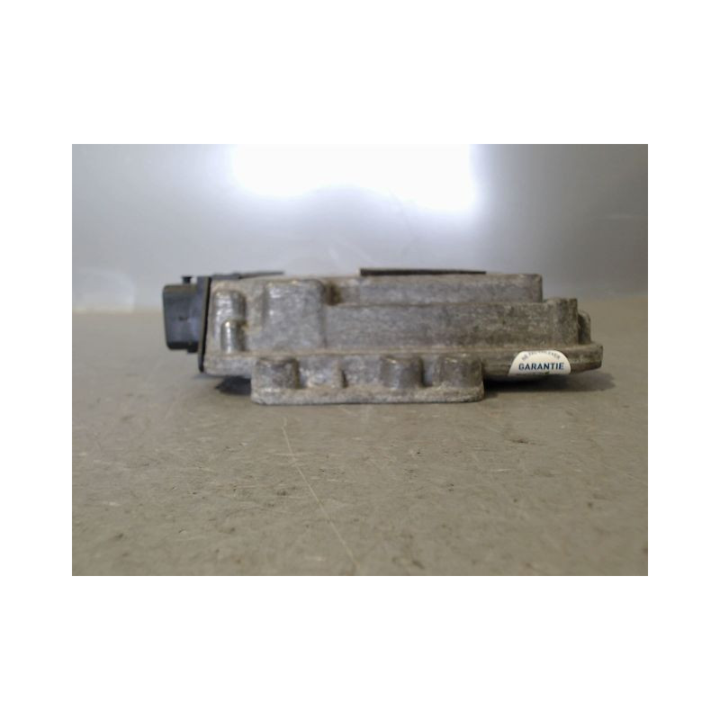 CALCULATEUR MOTEUR PEUGEOT 206