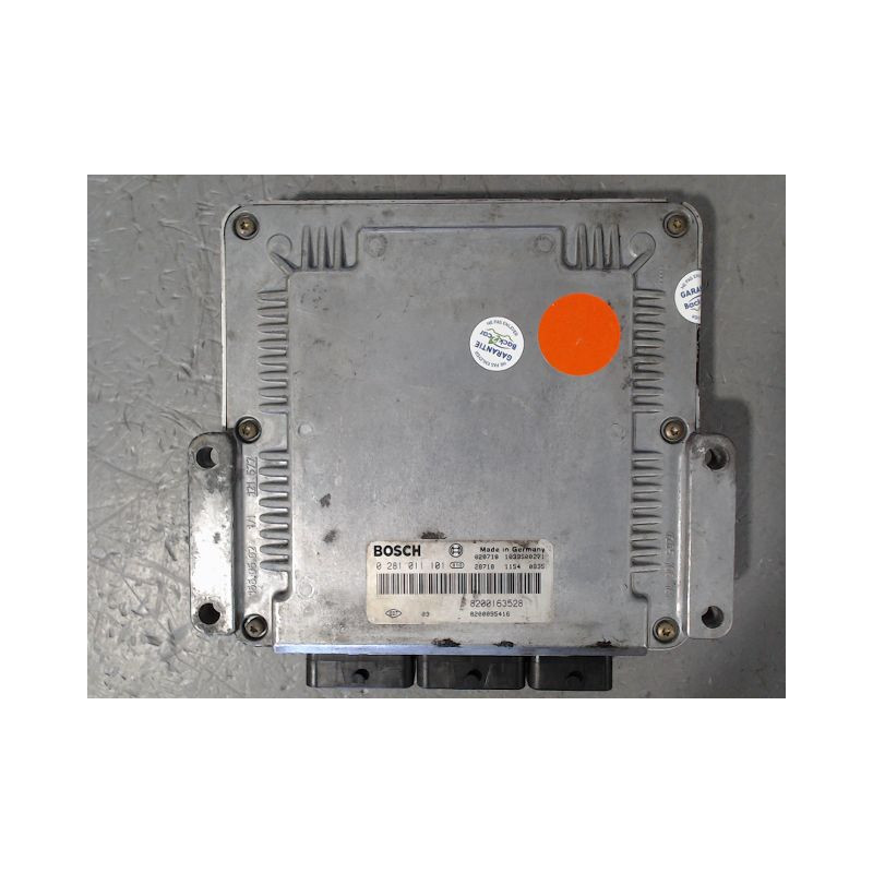 CALCULATEUR MOTEUR RENAULT LAGUNA