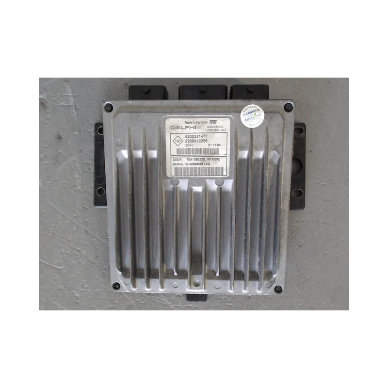 CALCULATEUR MOTEUR RENAULT CLIO