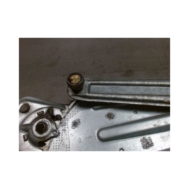 MECANISME LEVE-GLACE AVANT GAUCHE RENAULT TWINGO 93-98