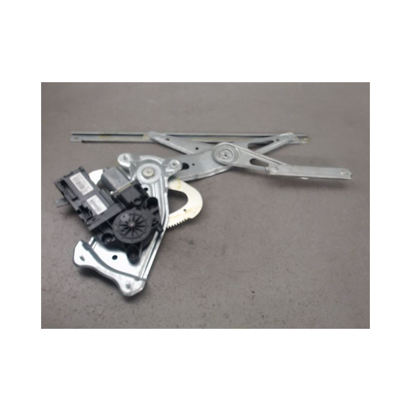 MECANISME LEVE-GLACE AVANT GAUCHE RENAULT MEGANE