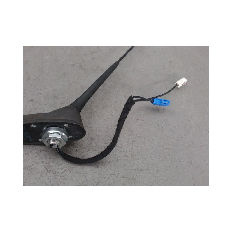 ANTENNE RADIO PEUGEOT 208