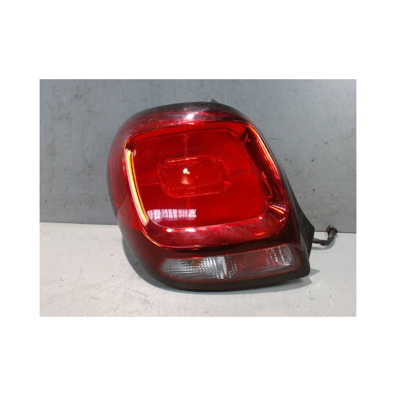 FEU ARRIERE GAUCHE  CITROEN C1