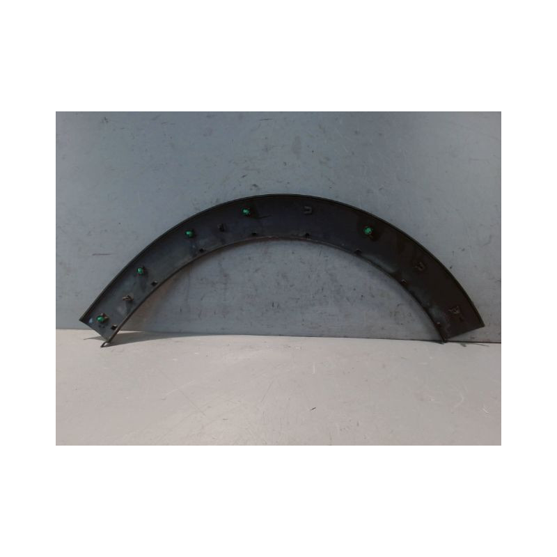 ELARGISSEUR AILE AVANT GAUCHE CITROEN C3