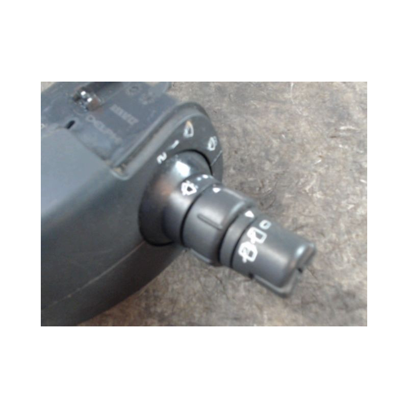 COMMANDE ESSUIE GLACE RENAULT CLIO